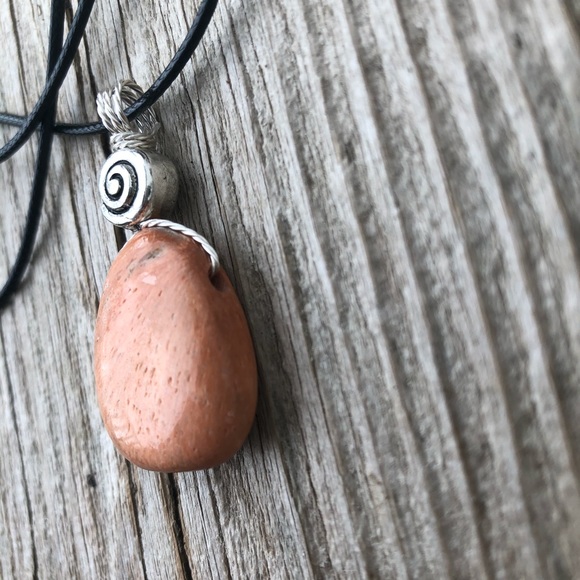 Sold - Picture 4 of 8